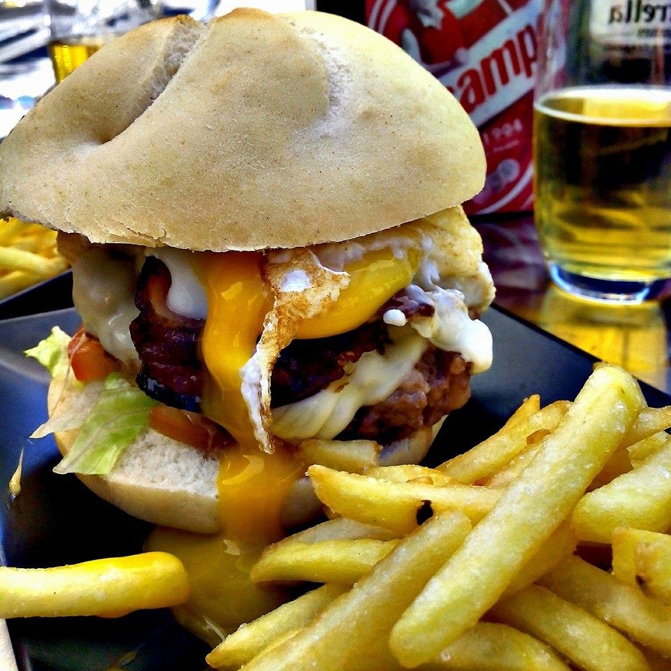 Cent % BurgerBar